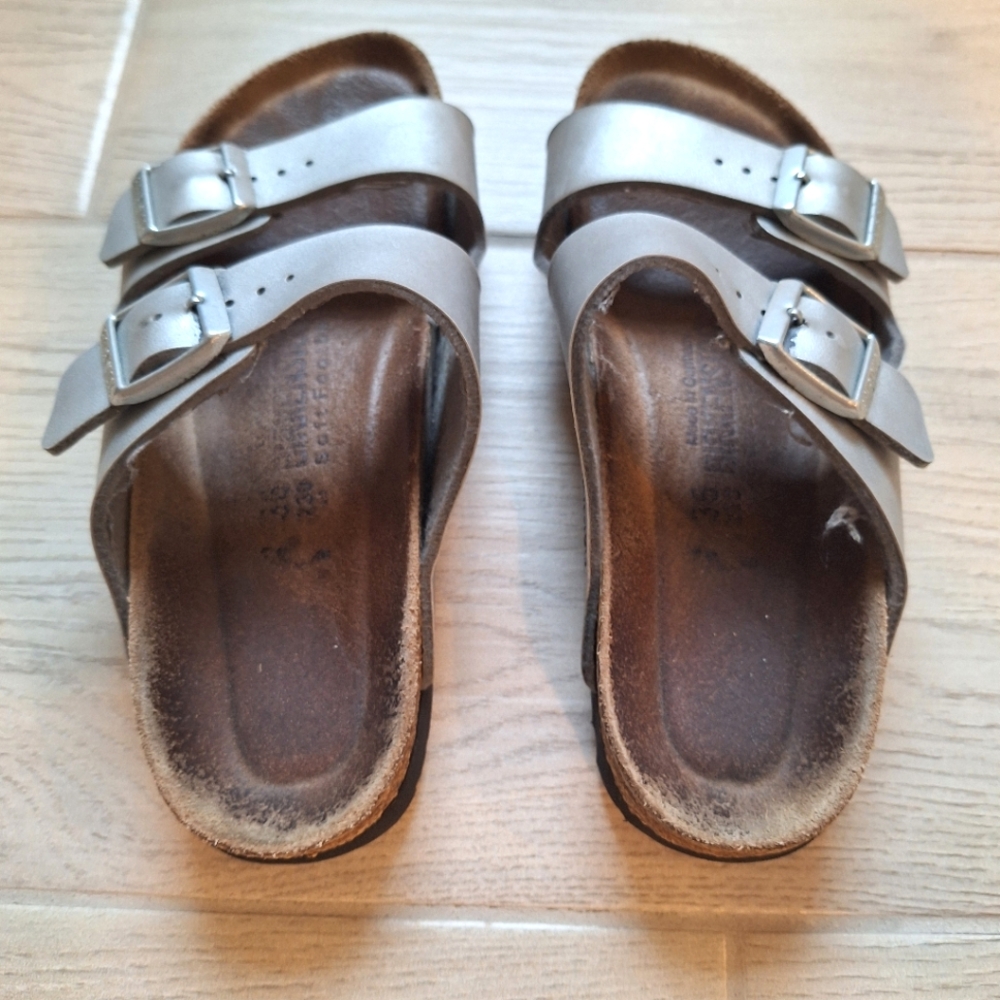 Birkenstock Arizona Women's Metallic Silver Two Strap Slide Sandals -Size 36 5.5 - Picture 4 of 8